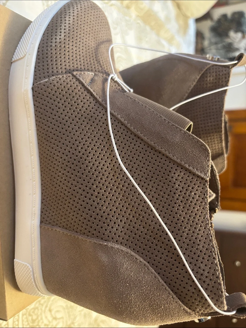 NIB Steve Madden Taupe Wedge Sneaker